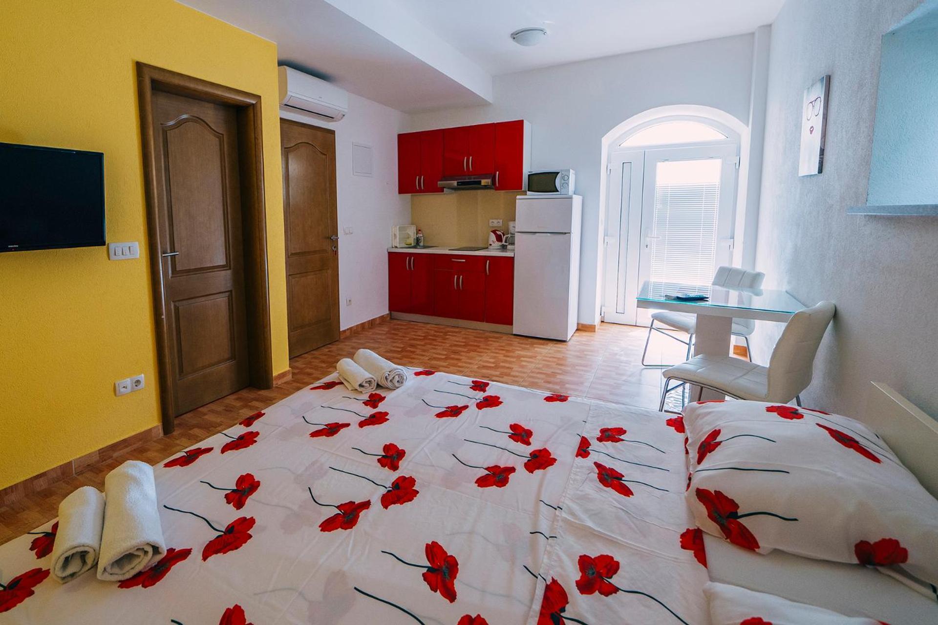 Apartmán Luxur Centar With Sea View Terrace Baška Voda Exteriér fotografie